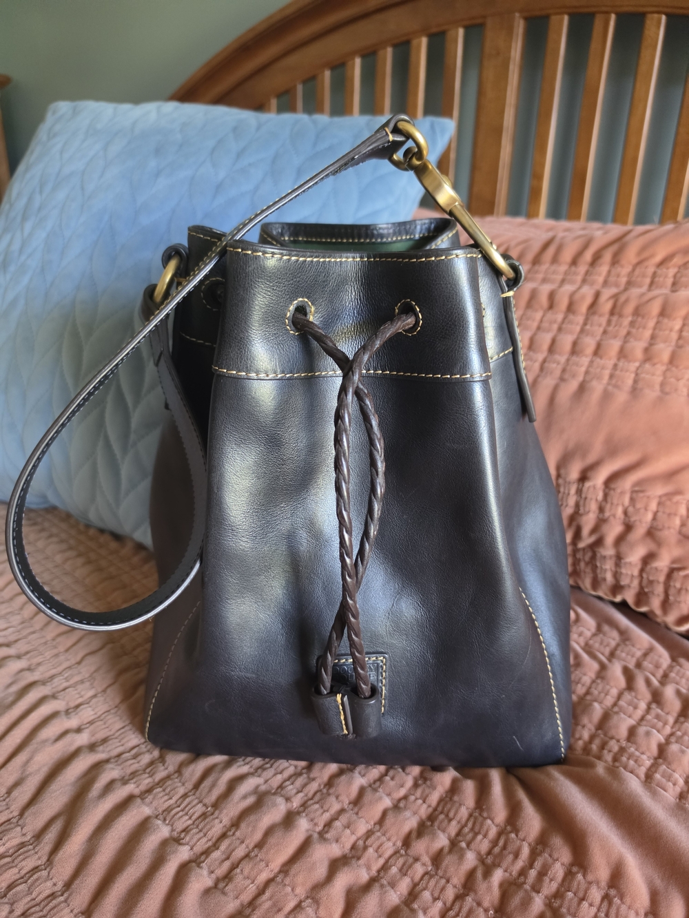 Dooney And Bourke Florentine Hattie